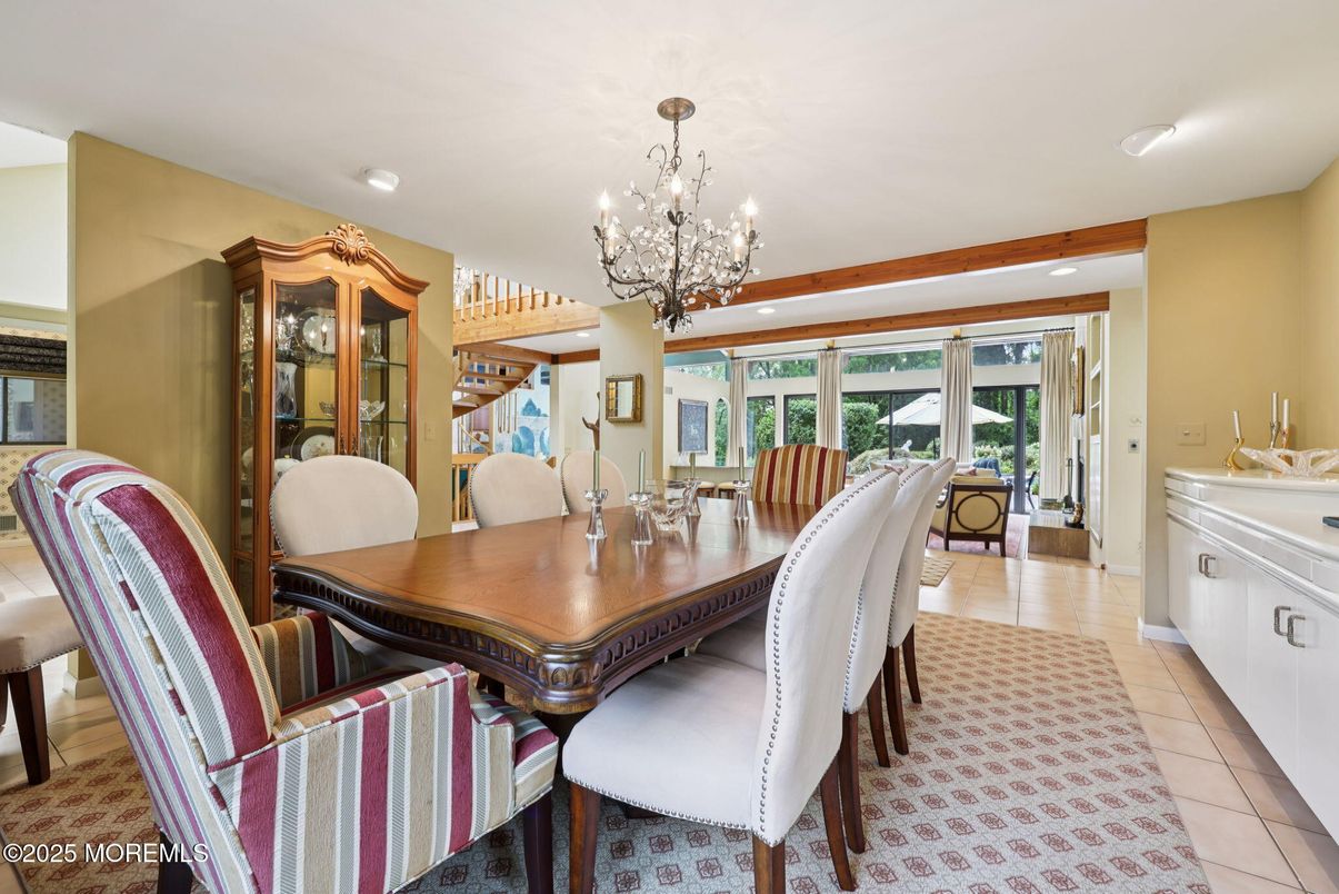 Chandelier, Dining room, Interior, Recessed Lighting