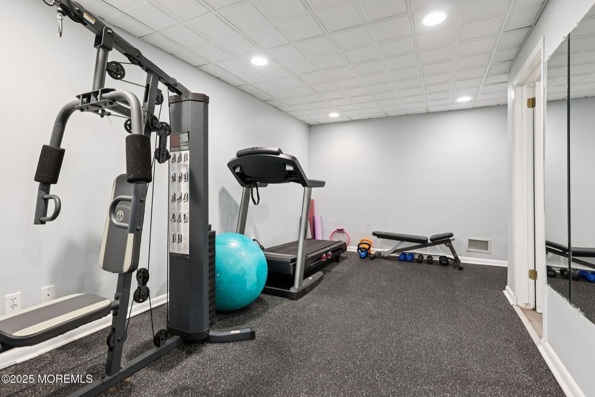 Fitness Equipment, Interior, Recessed Lighting