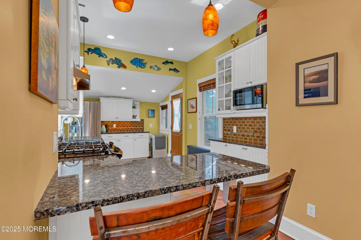 Interior, Kitchen, Pendant Lights, Recessed Lighting