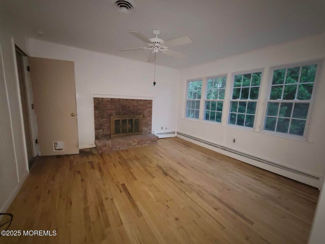 Empty room, Fireplace, Interior, Wood Texture Flooring