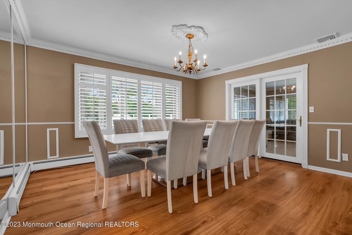 Chandelier, Dining room, Interior, Wood Texture Flooring