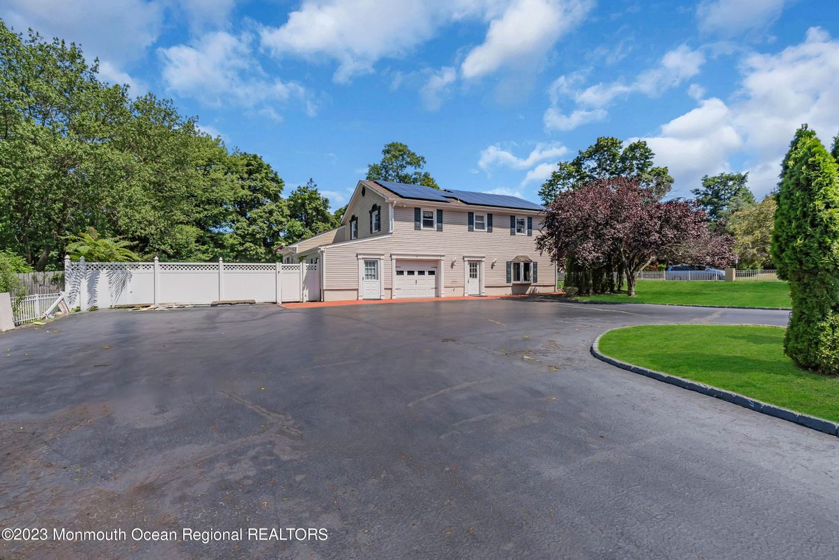 Exterior, Solar Panels