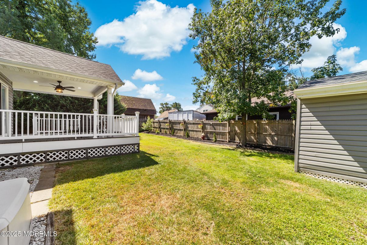 Backyard, Exterior