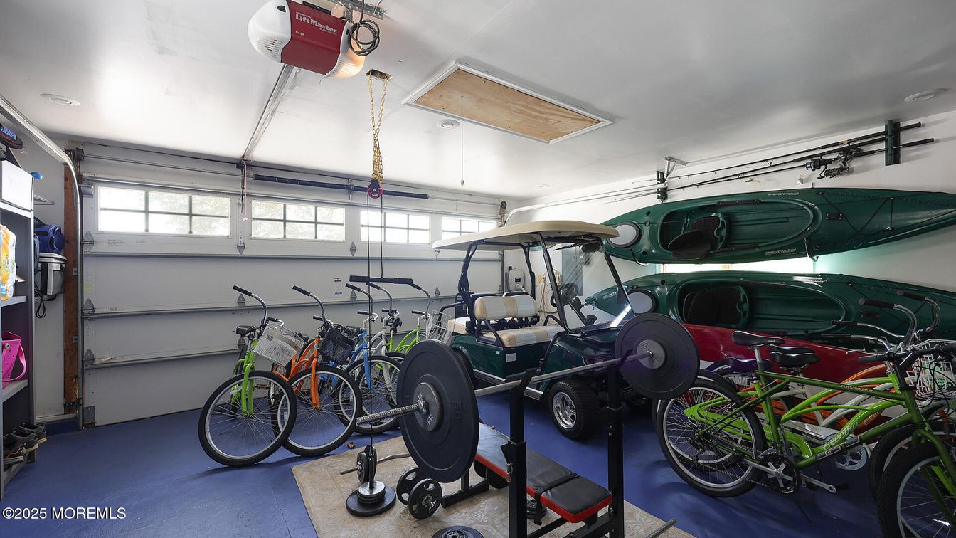 Fitness Equipment, Garage, Interior