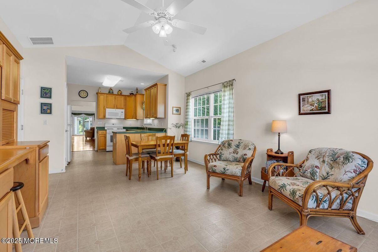 Dining room, Interior, Kitchen