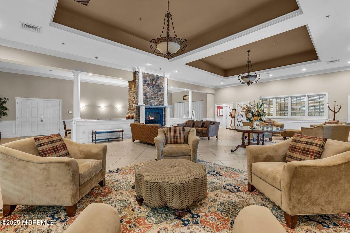 Fireplace, Interior, Living room, Pendant Lights, Recessed Lighting
