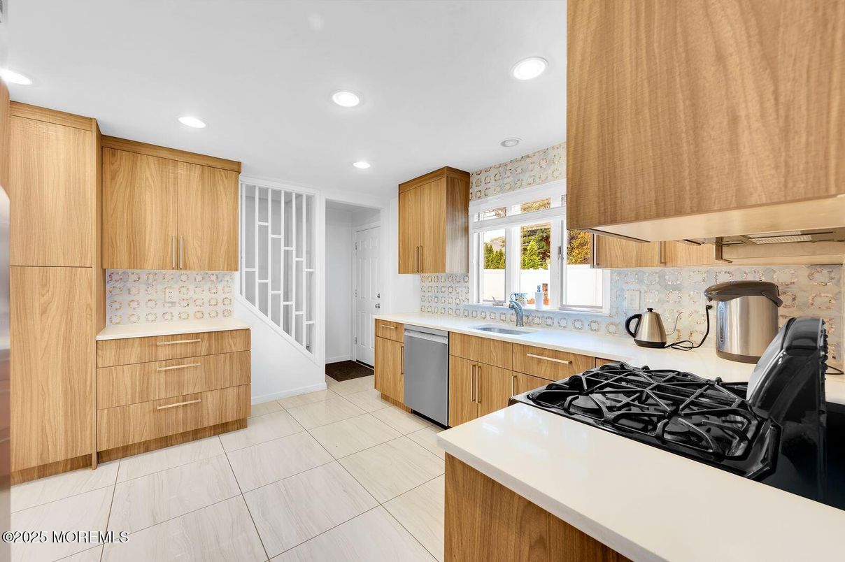 Interior, Kitchen, Recessed Lighting