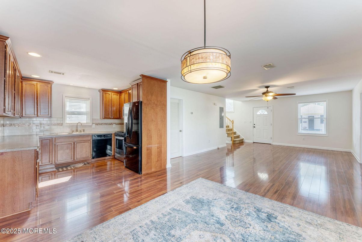 Interior, Kitchen, Pendant Lights, Recessed Lighting, Wood Texture Flooring