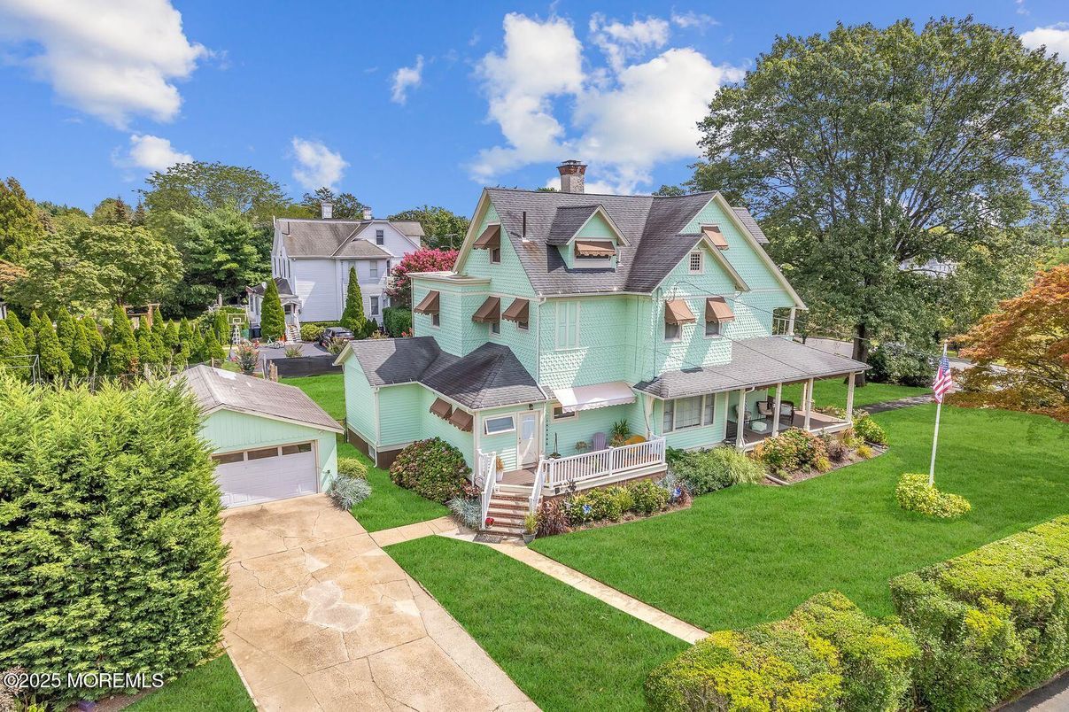 Attached, Detached Garage, Exterior, Facade, Queen Anne Victorian