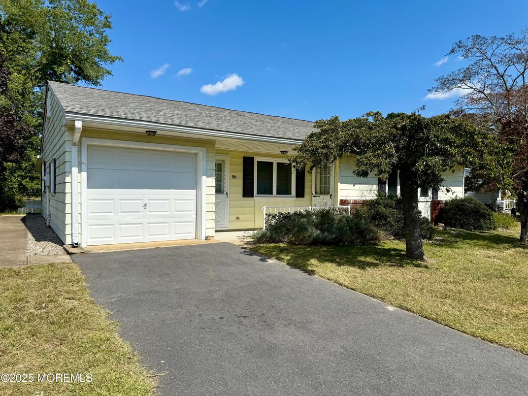 Attached, Detached Garage, Exterior, Facade, Ranch