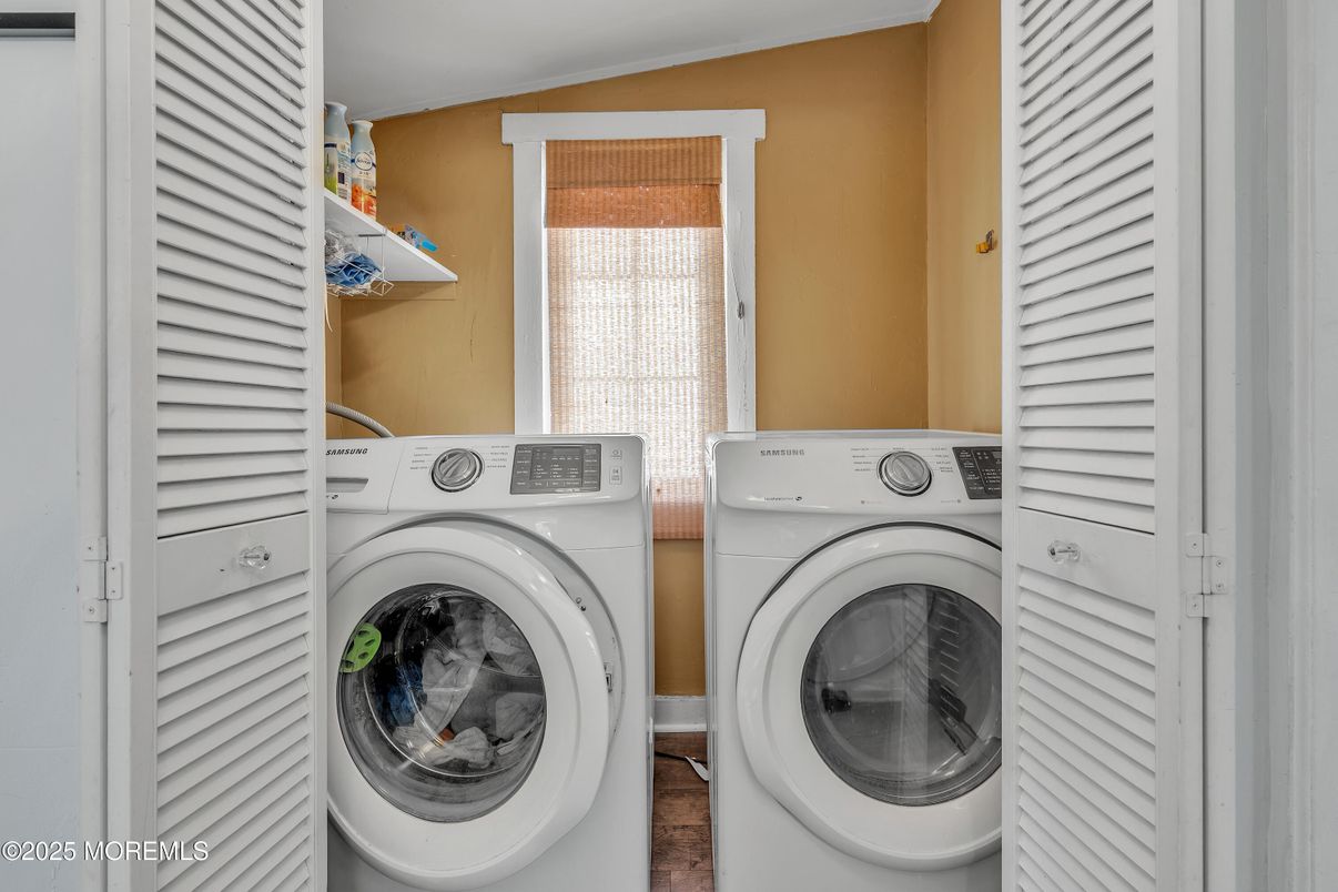 Interior, Utility Closets, Washer