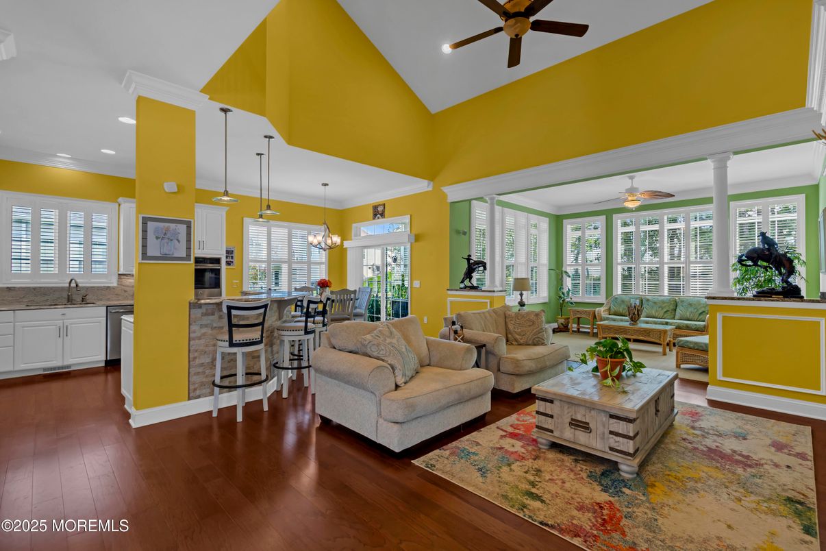 Dining room, Interior, Kitchen, Living room, Pendant Lights, Recessed Lighting, Wood Texture Flooring