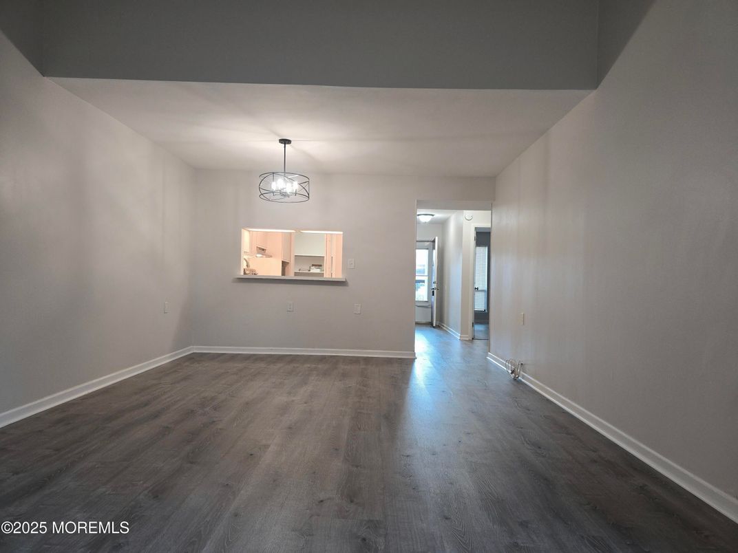 Chandelier, Empty room, Interior, Wood Texture Flooring
