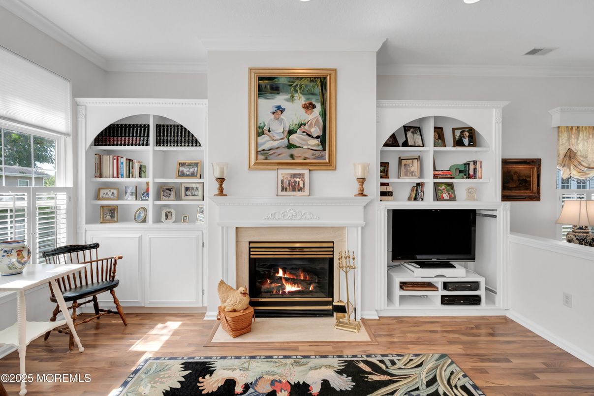 Fireplace, Interior, Recessed Lighting, Wood Texture Flooring