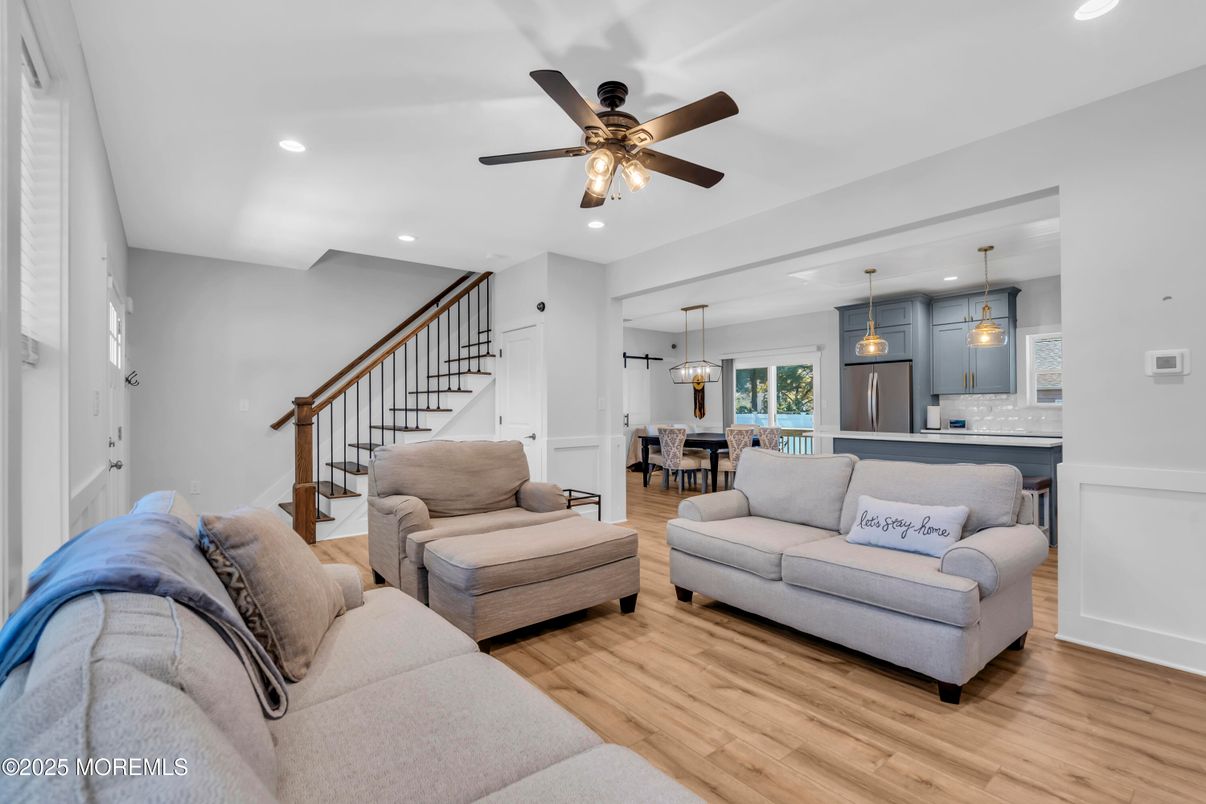 Dining room, Interior, Kitchen, Living room, Pendant Lights, Recessed Lighting, Wood Texture Flooring