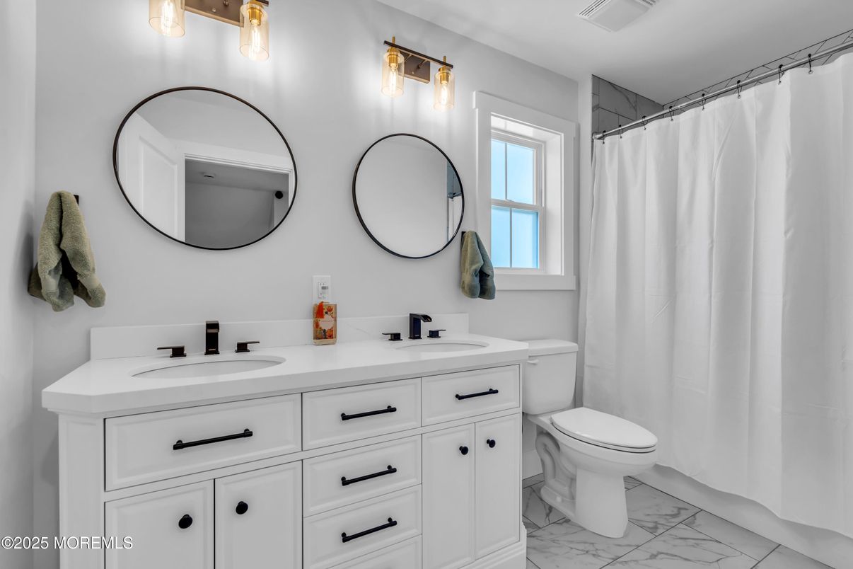 Bathroom, Dual Sink Vanities, Interior, Marble
