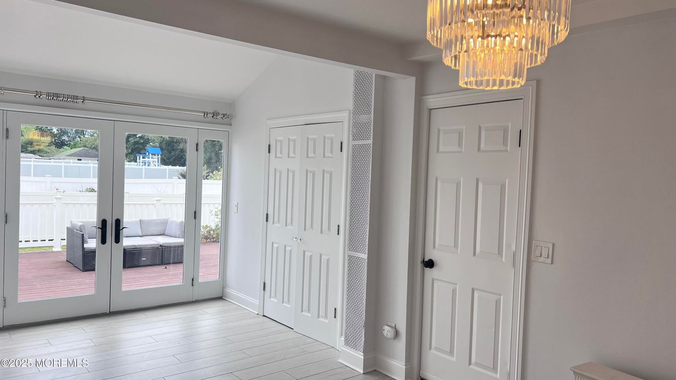 Chandelier, Interior, Wood Texture Flooring