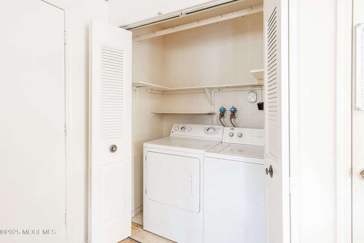 Interior, Utility Closets, Washer