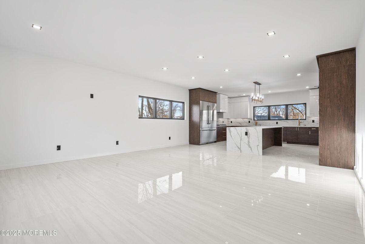 Empty room, Interior, Kitchen, Pendant Lights, Recessed Lighting, Stainless Steel Appliances