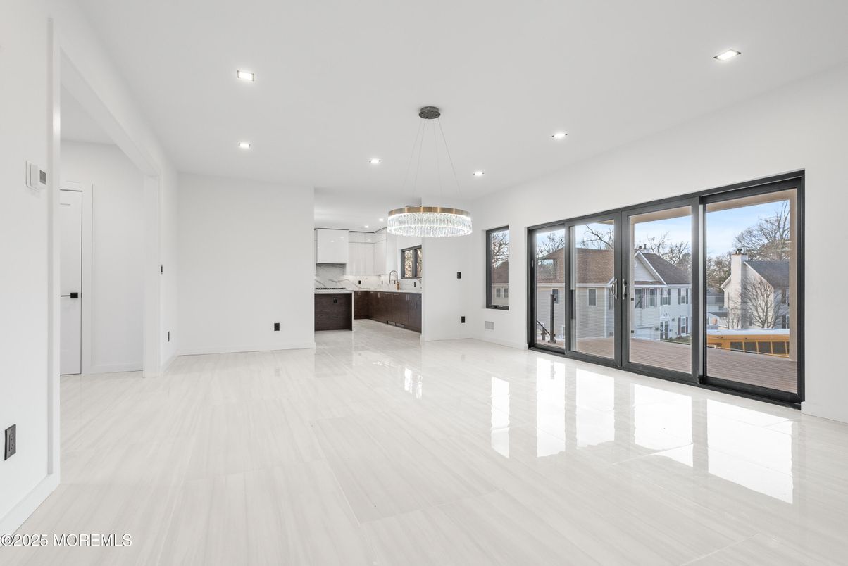 Chandelier, Empty room, Interior, Kitchen, Recessed Lighting