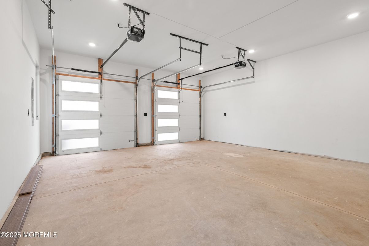 Garage, Interior, Recessed Lighting