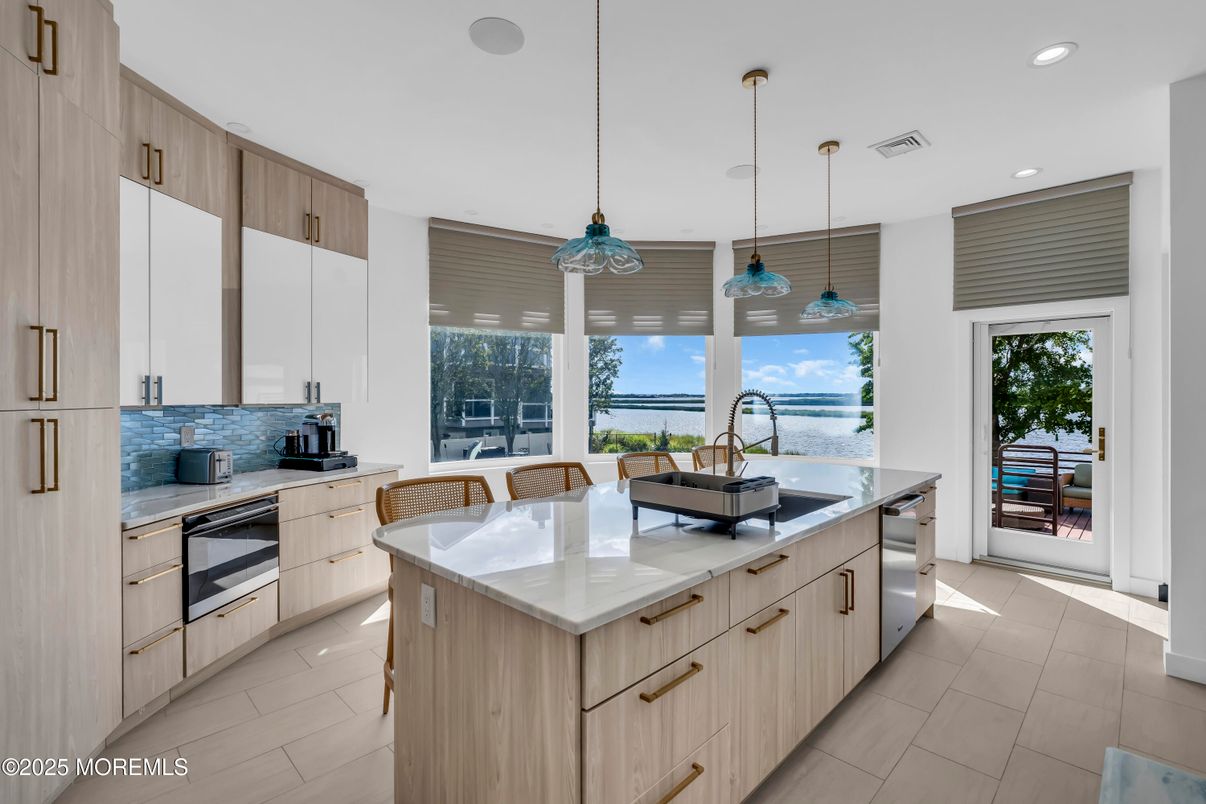 Interior, Kitchen, Pendant Lights, Recessed Lighting, Stainless Steel Appliances, Water