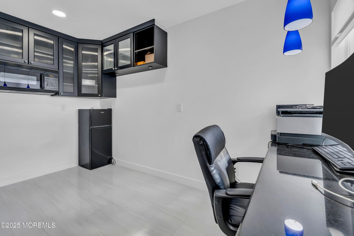 Home Office, Interior, Recessed Lighting