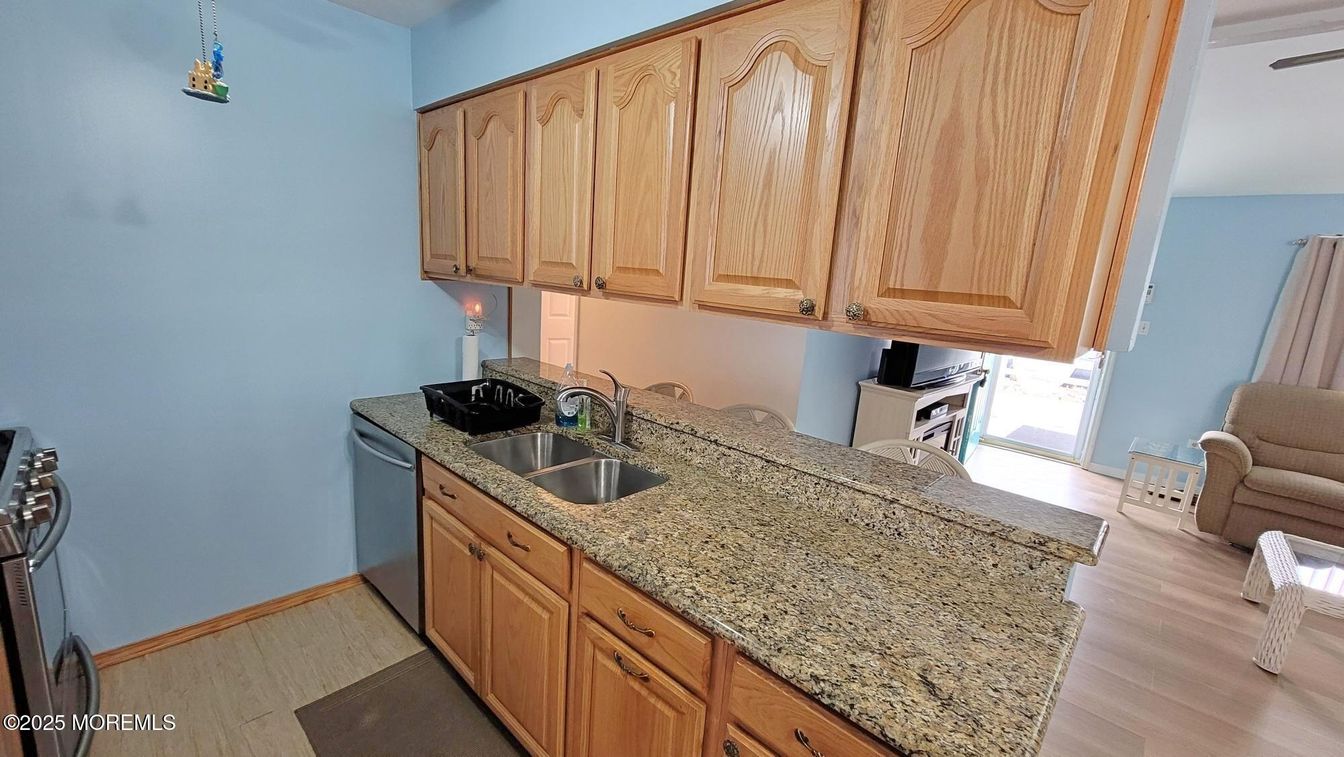Interior, Kitchen, Wood Texture Flooring