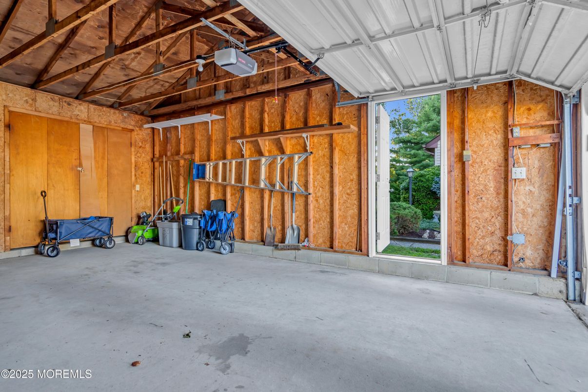 Garage, Interior, Wooden Beams, Wooden Ceilings, Wooden Walls