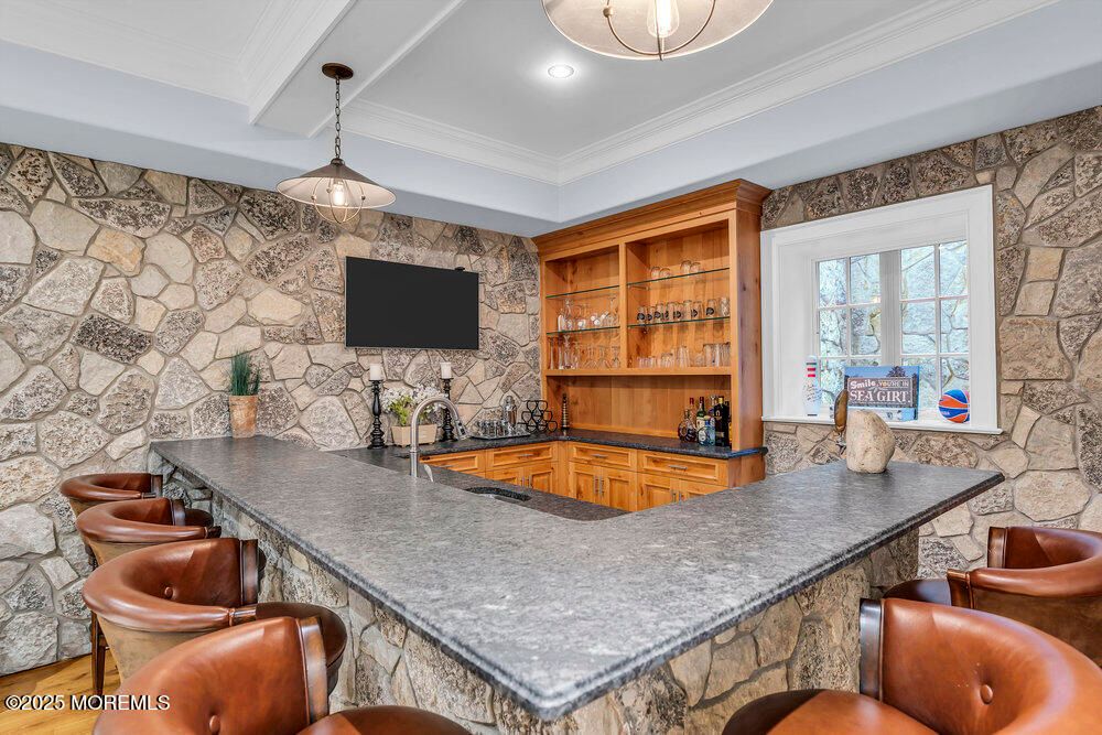 Interior, Pendant Lights, Recessed Lighting, Stone Walls