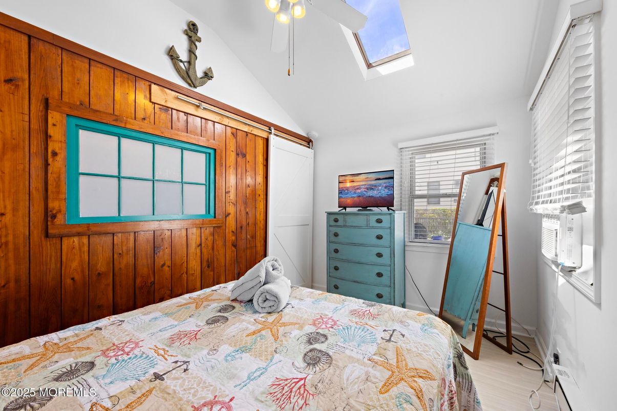 Bedroom, Interior, Wooden Walls