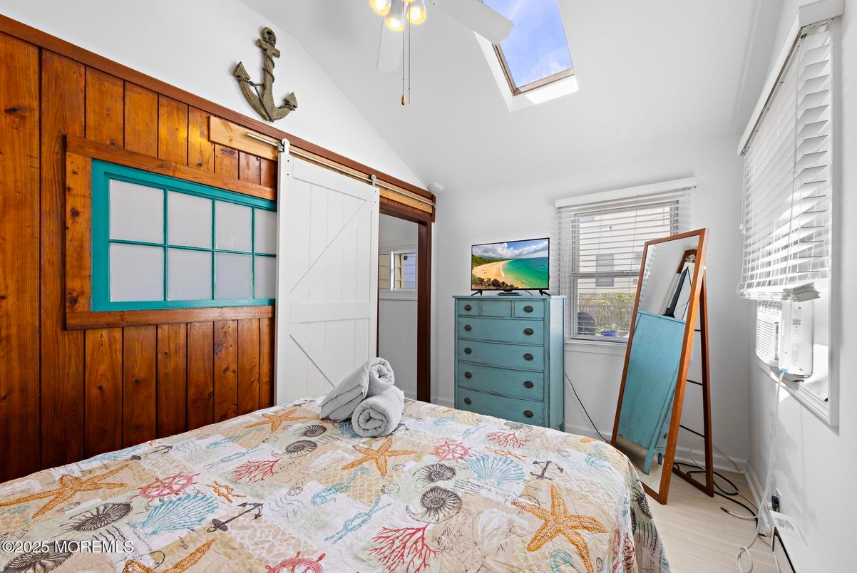 Bedroom, Interior, Wooden Walls