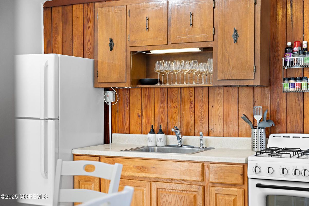 Interior, Kitchen, Wooden Walls