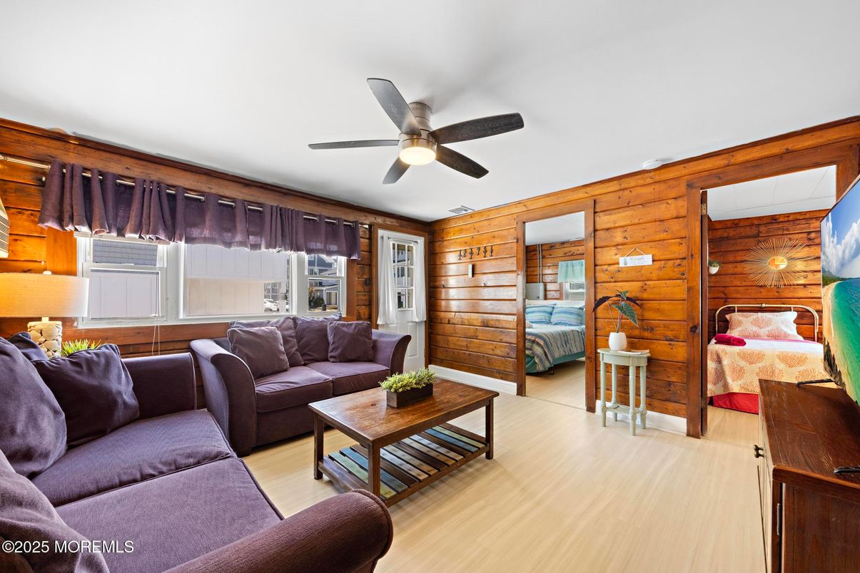 Bedroom, Interior, Living room, Wood Texture Flooring, Wooden Walls