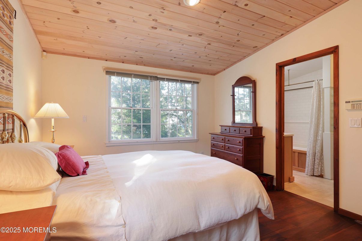 Bedroom, Interior, Wooden Ceilings, Wood Texture Flooring