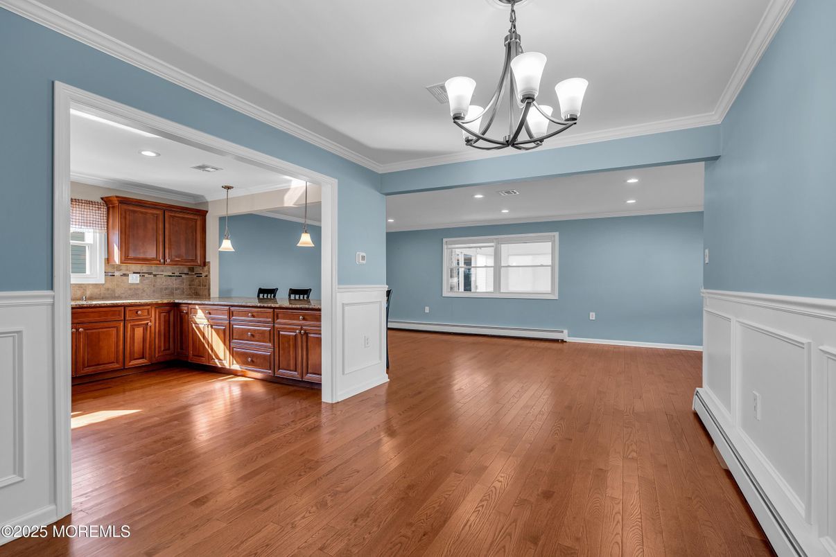 Chandelier, Interior, Kitchen, Pendant Lights, Recessed Lighting, Wood Texture Flooring