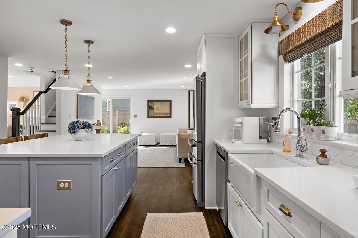 Interior, Kitchen, Pendant Lights, Recessed Lighting, Wood Texture Flooring