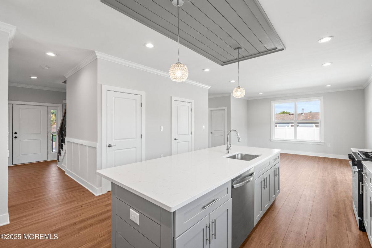 Interior, Kitchen, Pendant Lights, Recessed Lighting, Wood Texture Flooring