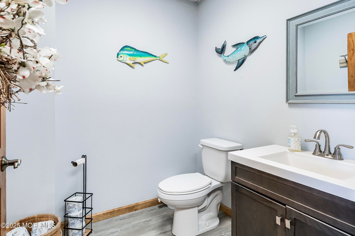 Bathroom, Interior, Wood Texture Flooring