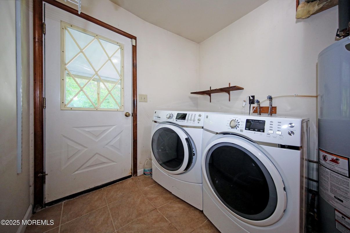 Interior, Washer