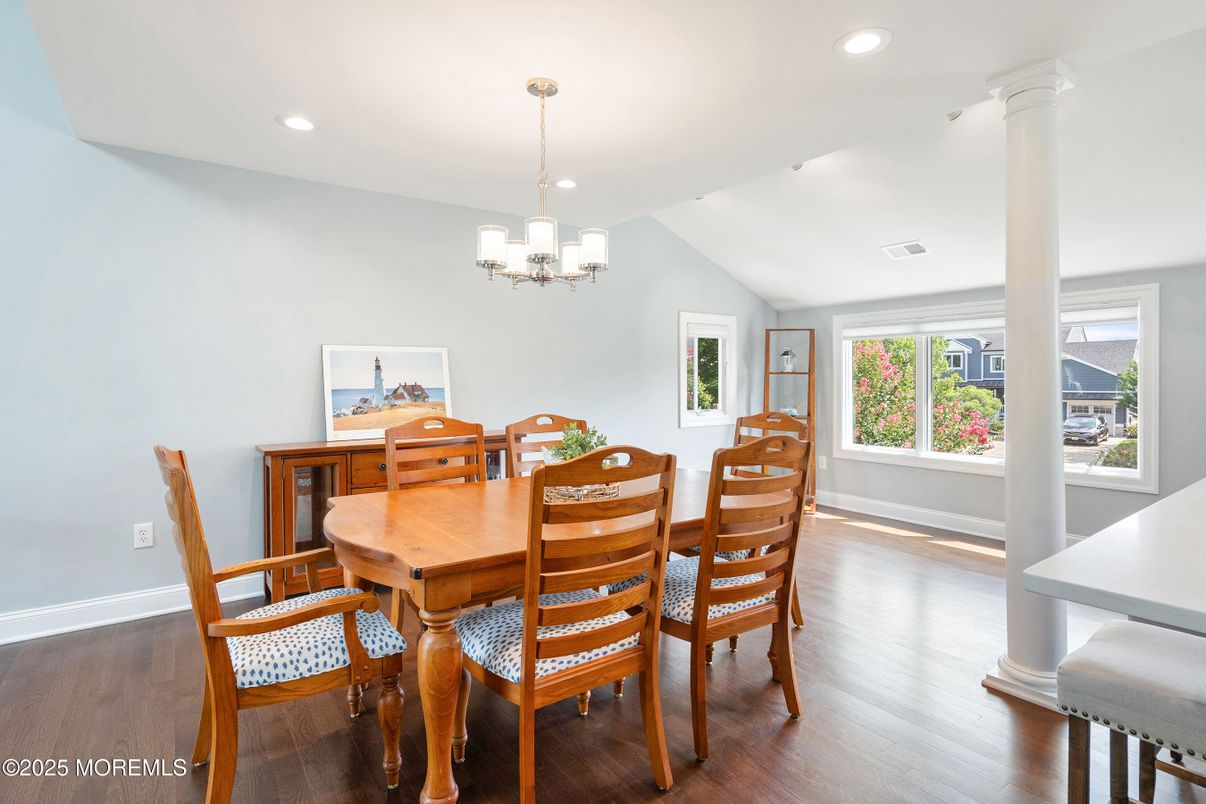 Chandelier, Dining room, Interior, Recessed Lighting, Wood Texture Flooring