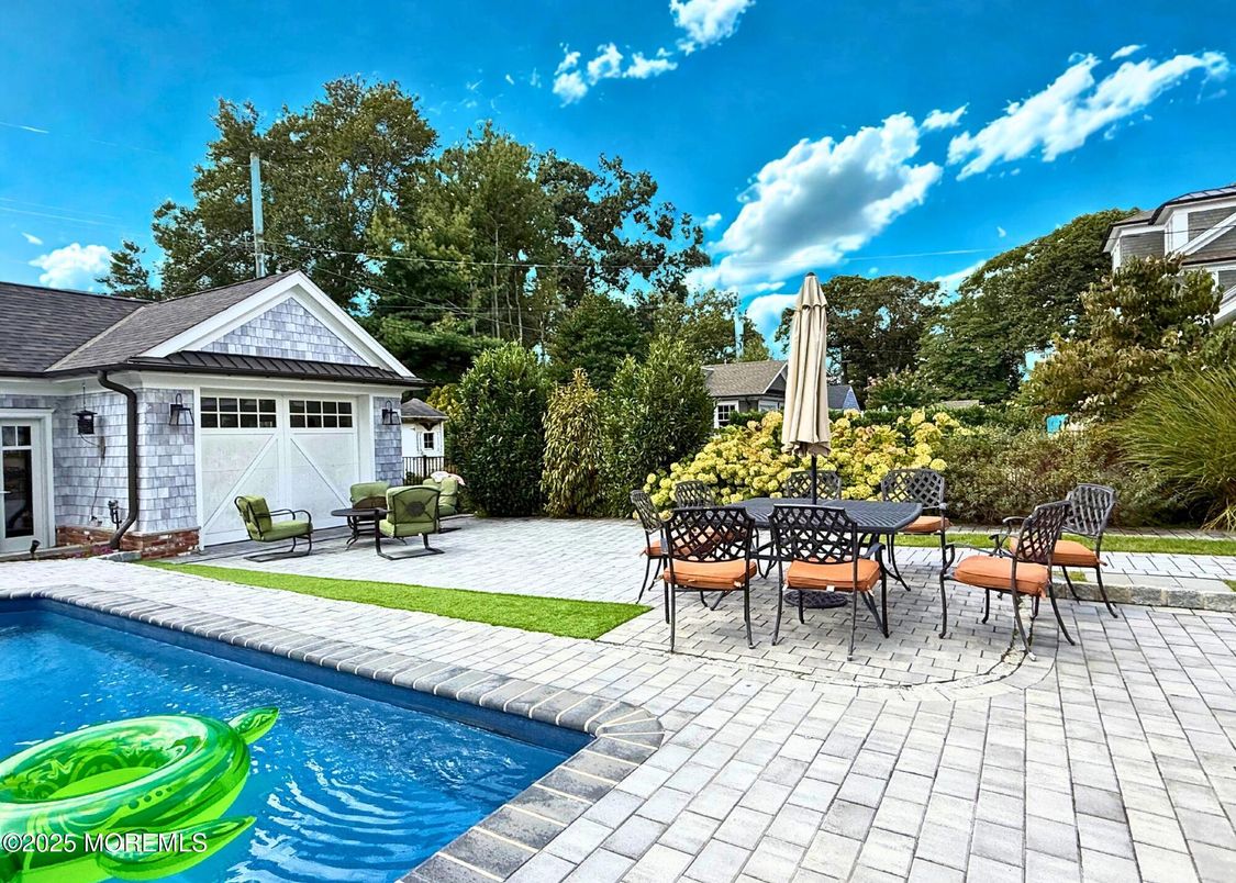 Detached Garage, Exterior, Pool