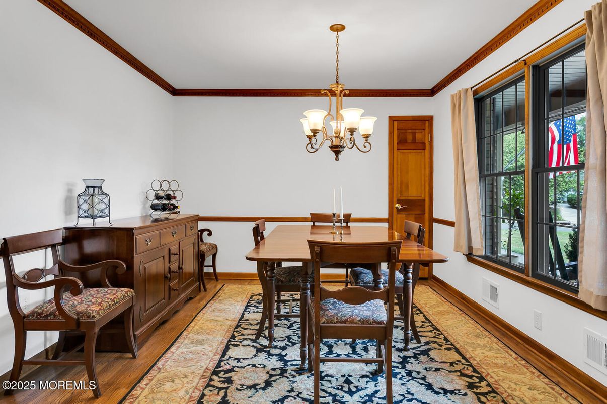 Chandelier, Dining room, Interior, Wood Texture Flooring