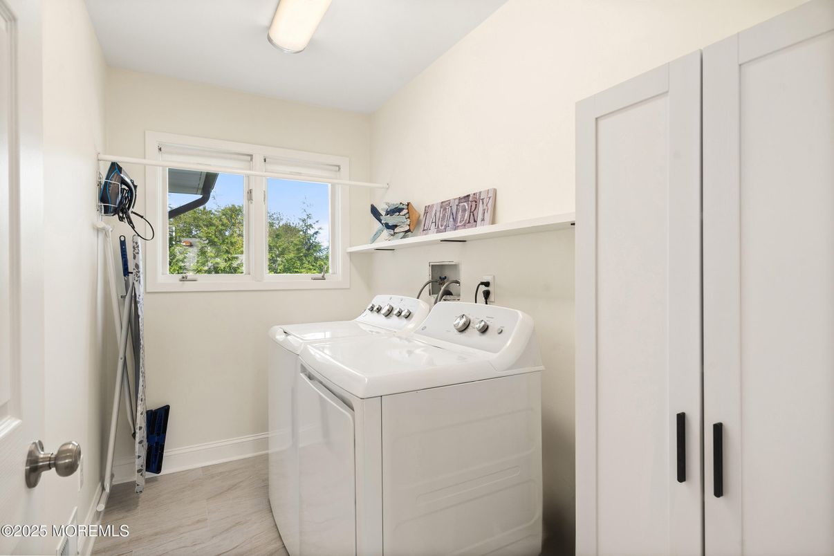 Interior, Utility Closets, Washer