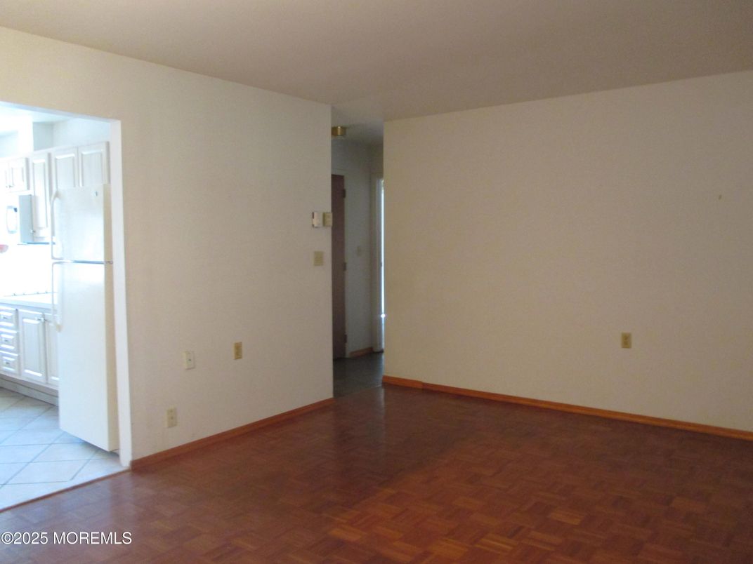 Empty room, Interior, Kitchen, Wood Texture Flooring