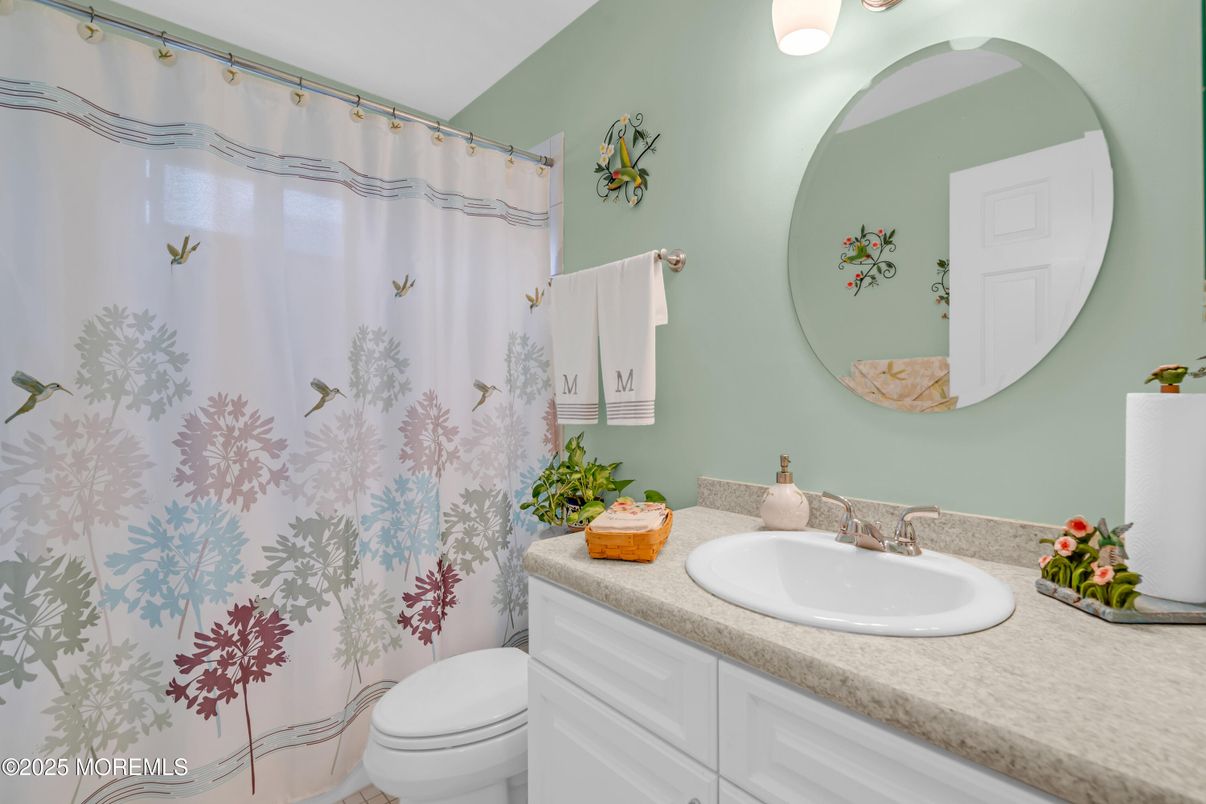 Bathroom, Interior