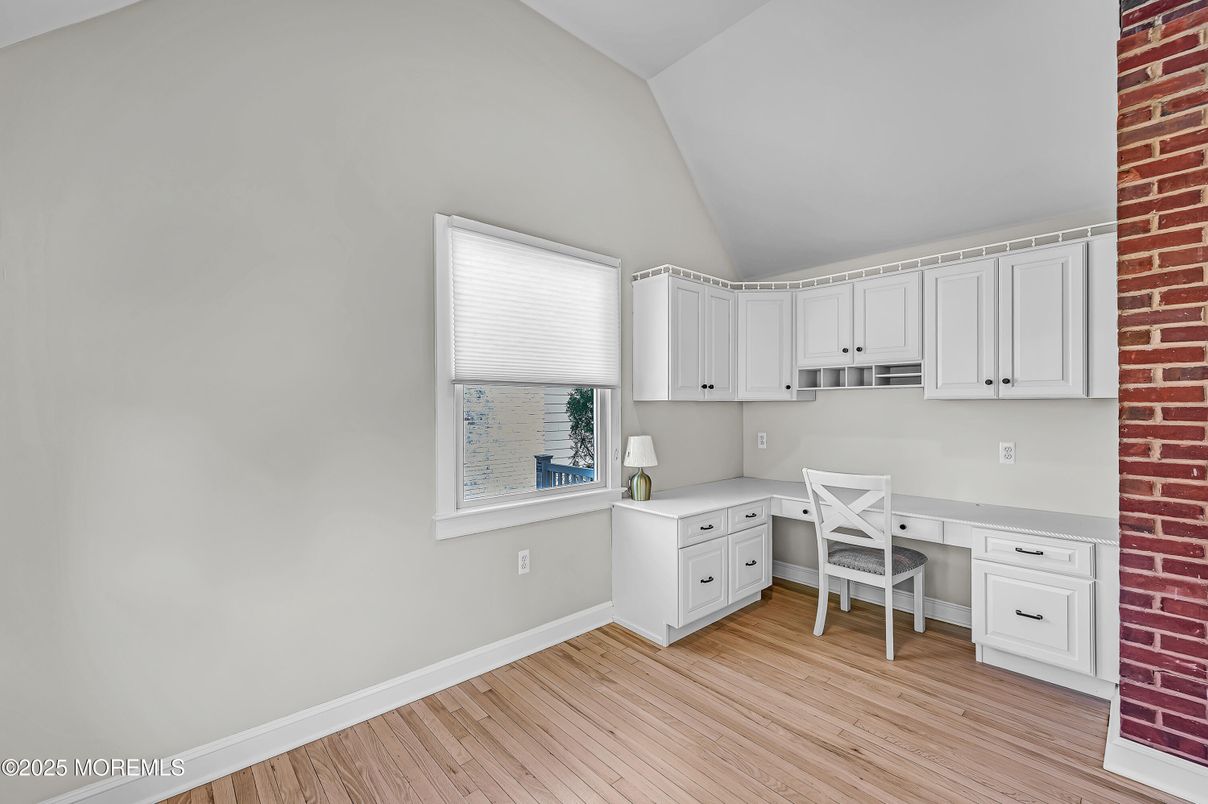 Home Office, Interior, Stone Walls, Wood Texture Flooring