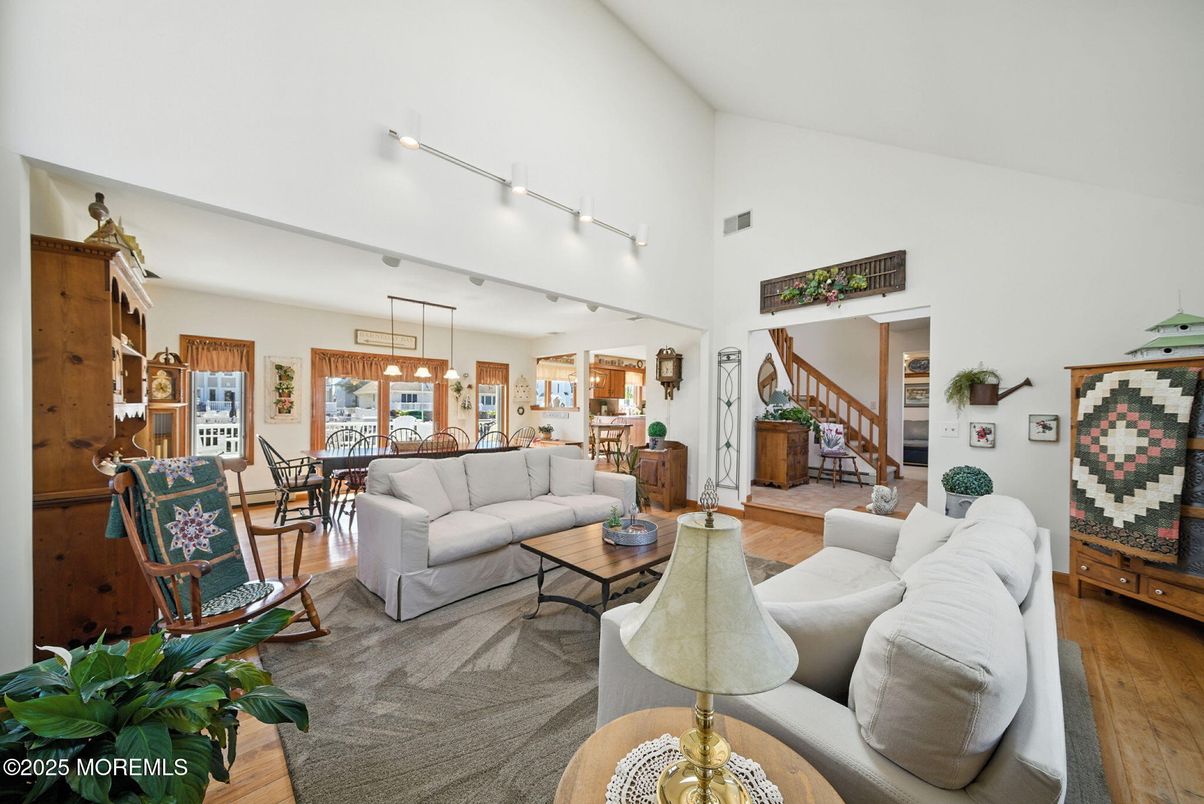 Dining room, Interior, Living room, Pendant Lights, Wood Texture Flooring