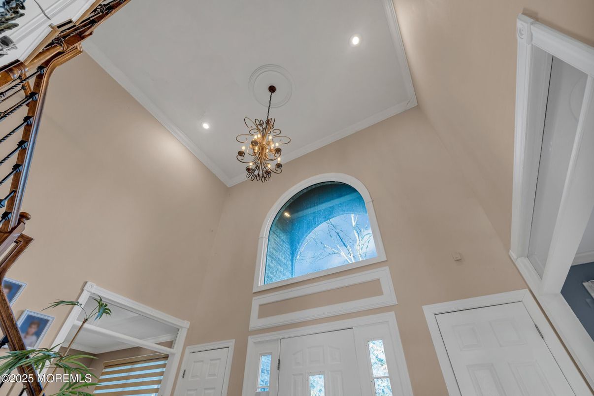 Chandelier, Interior, Recessed Lighting