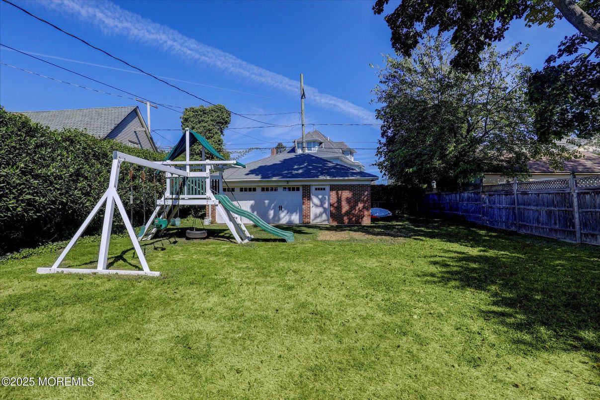 Backyard, Exterior, Playground
